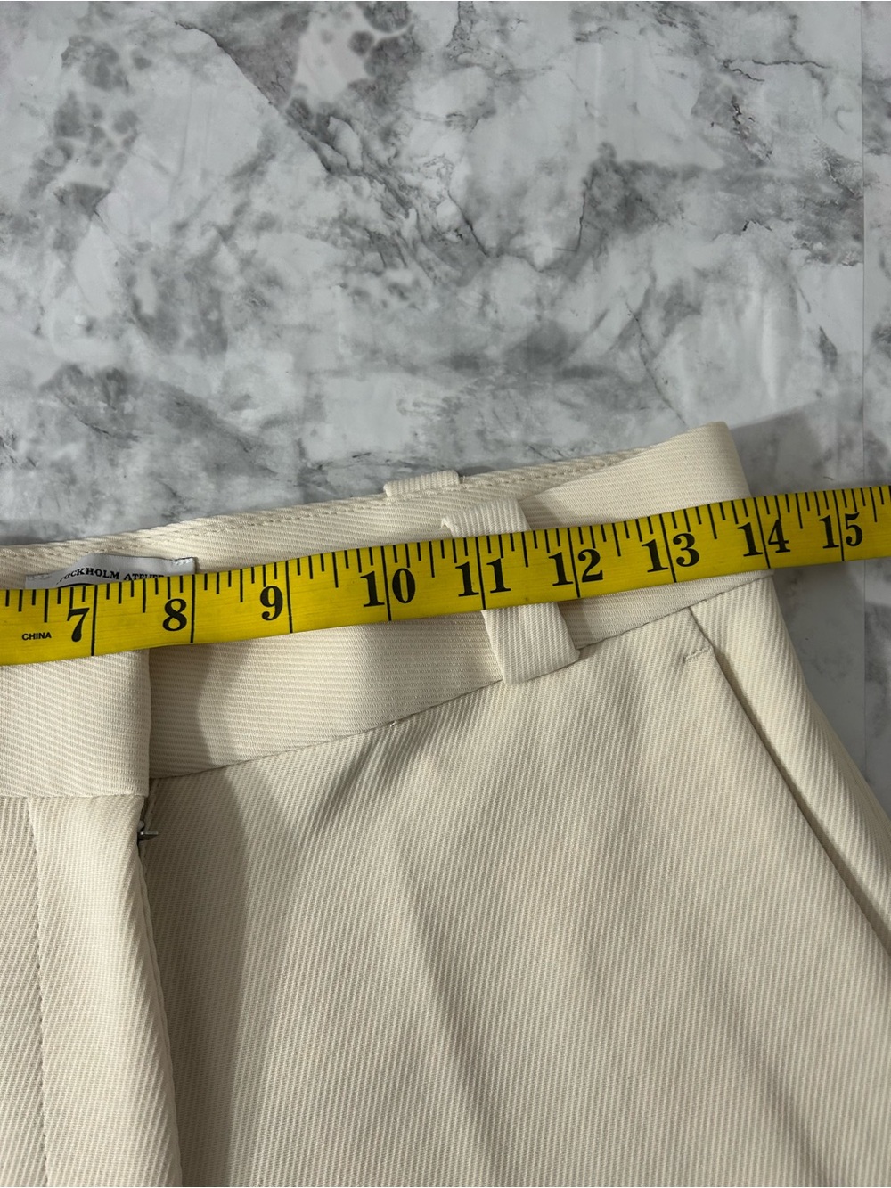 Stockholm Atelier & Other Stories Cream Wide-Leg Dress Pants
58 - Picture 3 of 9